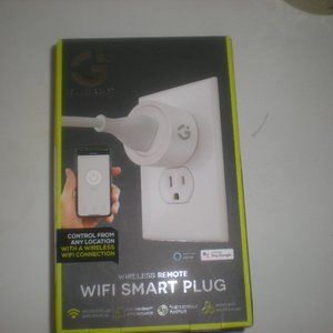 SMARTGEAR     WIFI SMARTPLUG  Wireless Remote  NWB